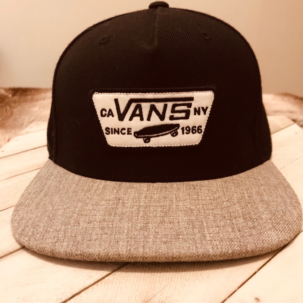 Vans Since 1966 SnapBack Hat - Black/Grey